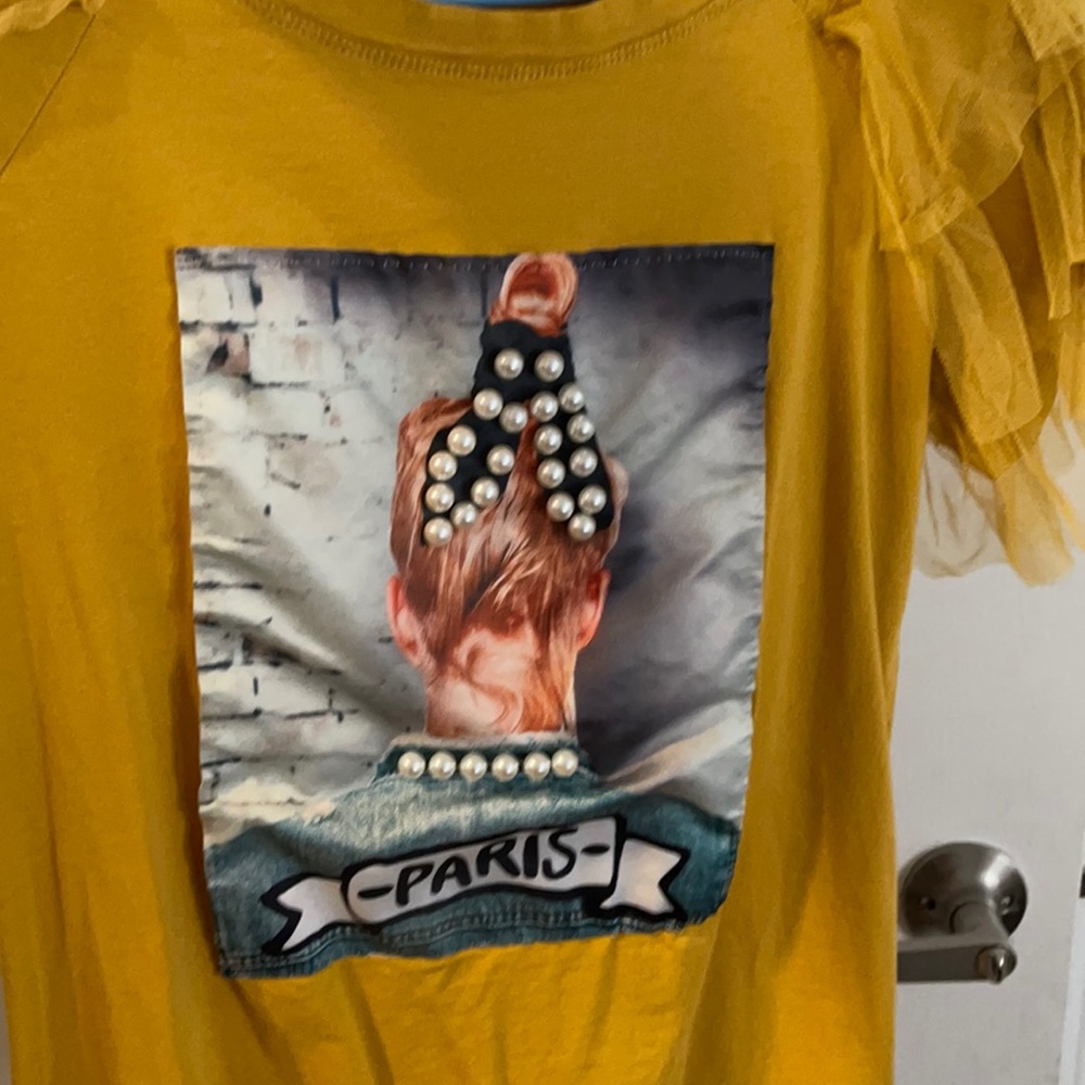 T-shirt